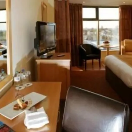 马林加公园酒店 酒店