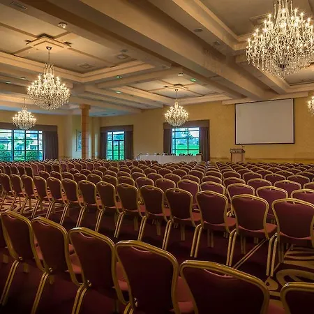 酒店 马林加公园酒店 4*