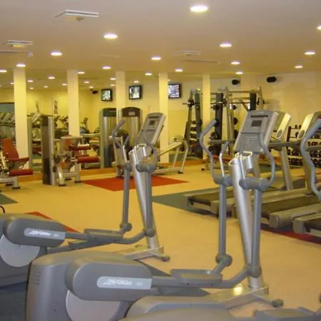 Park فندق مولينجار